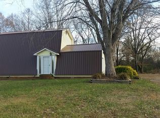 582 Mountain View Dr, Morrison, TN 37357