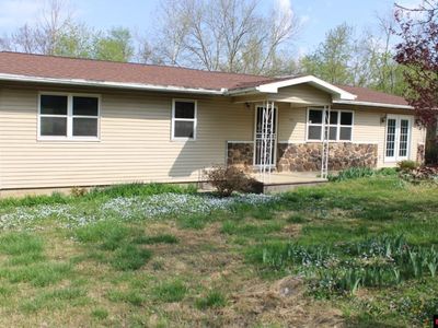 136 Locust St, Lead Hill, AR, 72644