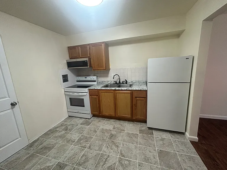 4561 Ridgewood Ave #1 — Photo 9