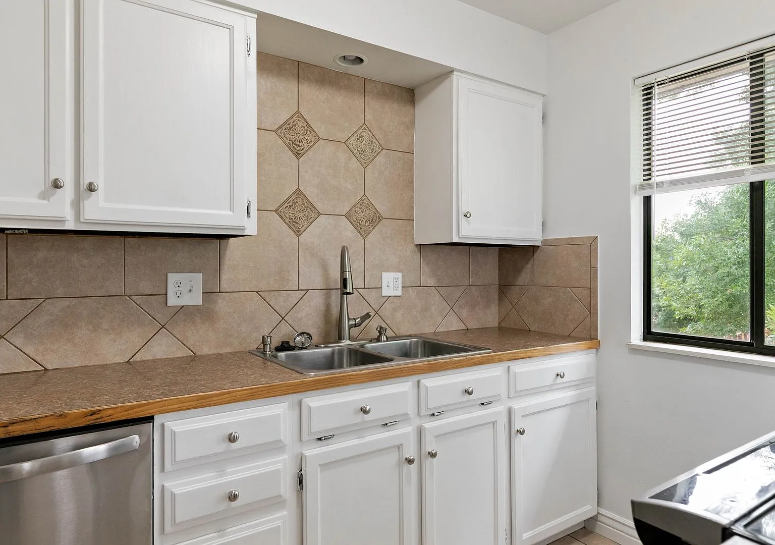 Spacious Loveland Home with Fenced Yard, & Fireplace — Photo 4
