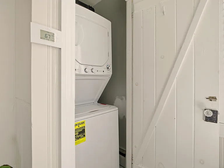 28 Kay St #3 — Photo 32