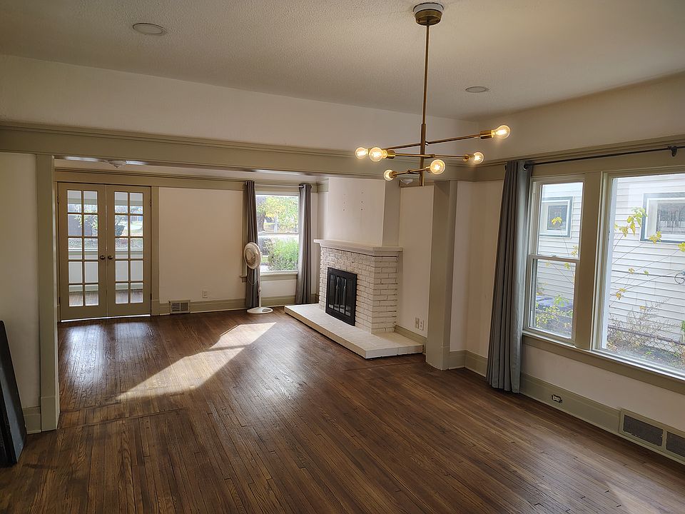 1st image of 789 Crescent Ave Floor 1
