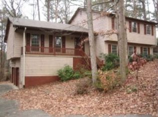 1857 Fox Holw, Lilburn, GA 30047