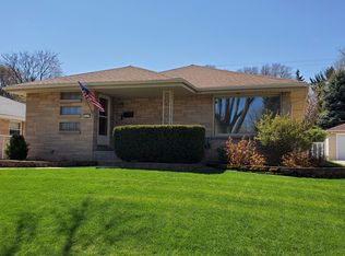 1627 W Plainfield Ave, Milwaukee, WI 53221