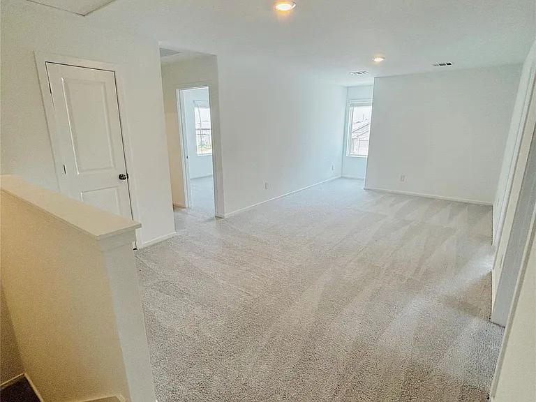 2126 Mosaic Valley Ct — Photo 25