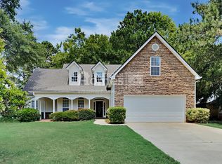 805 Lincoln Sq, Locust Grove, GA 30248