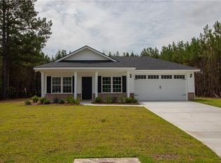 1118 SE Merchant Ln SE, Townsend, GA 31331