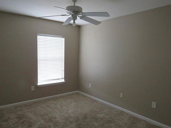5th image of 11058 E Castlemain Cir