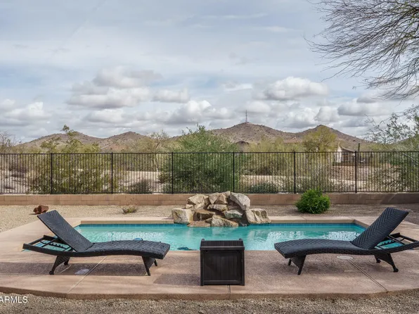 1712 W ALOE VERA Drive, Phoenix, AZ 85085