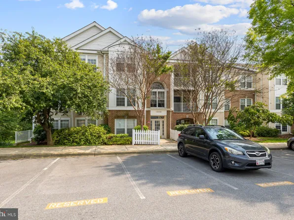 12008 Amber Ridge Cir #A-302, Germantown, MD 20876