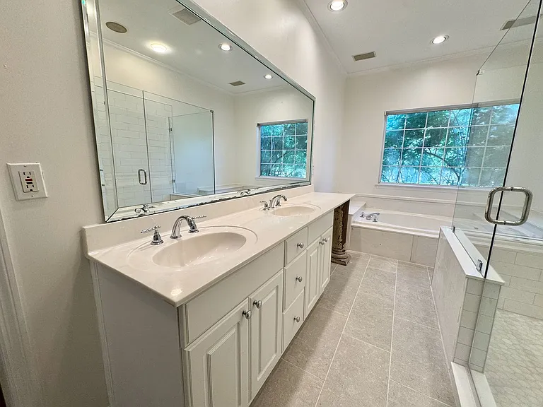 4008 Linden Ct — Photo 14