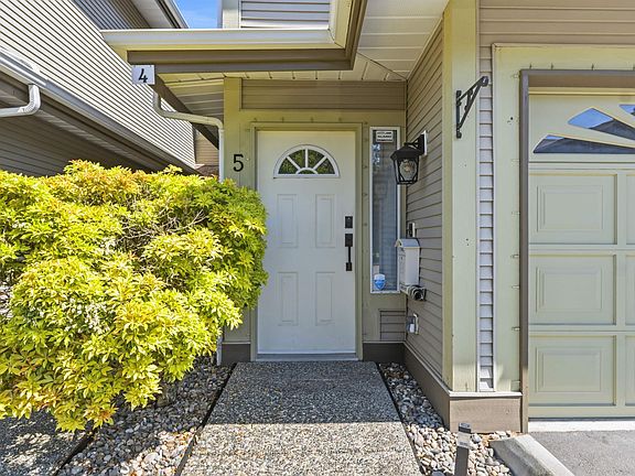 3rd image of 12071 232b St #5