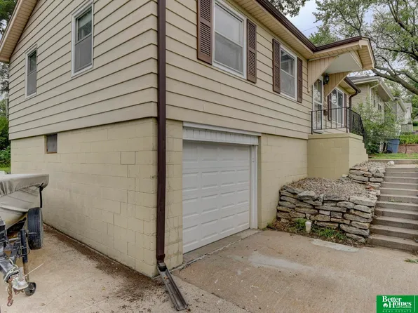 3616 S 89th St, Omaha, NE 68124