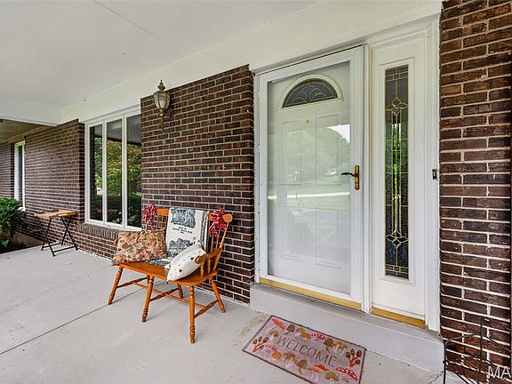 5th image of 3616 Taylor Ave