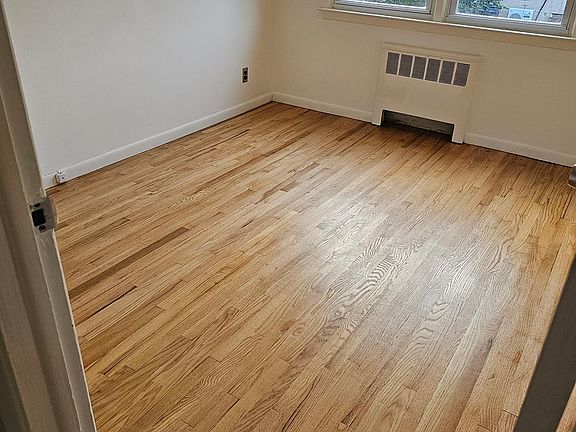 4th image of 81 Stevens Ave #1