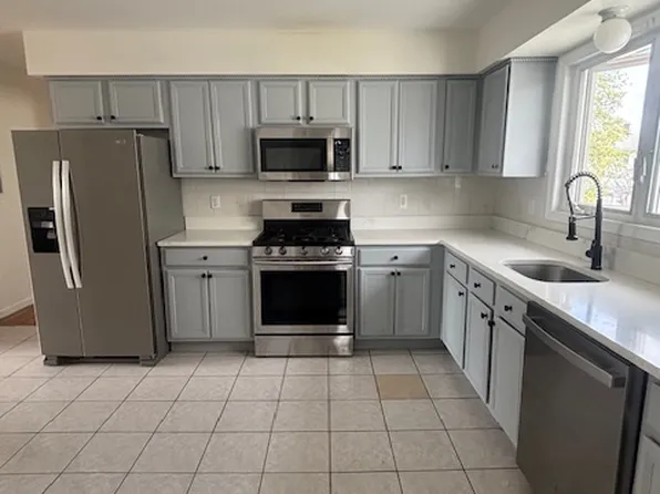 (undisclosed Address), Hillside, NJ 07205