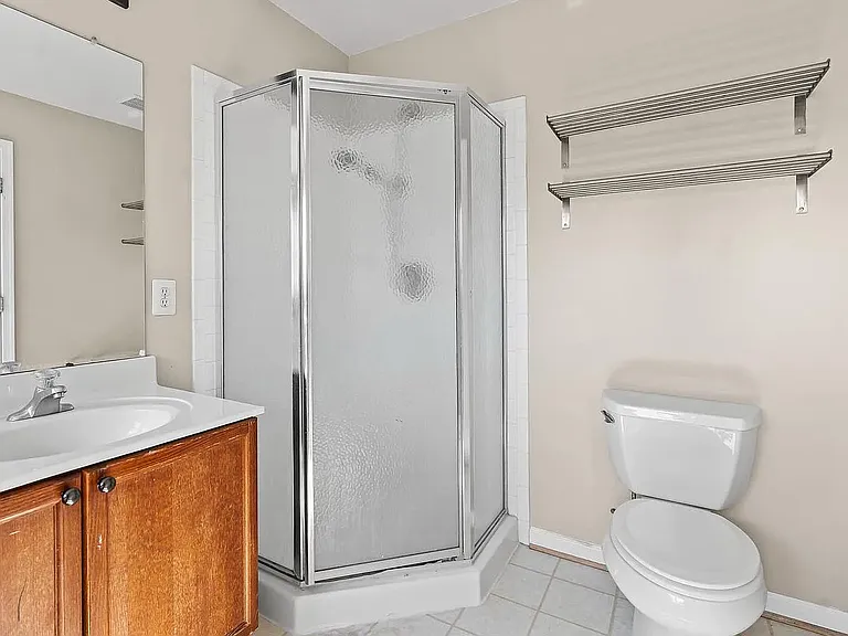 826 Monet Dr — Photo 6