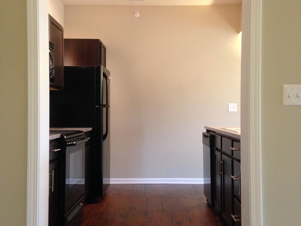 Spacious Walk-Through Kitchen