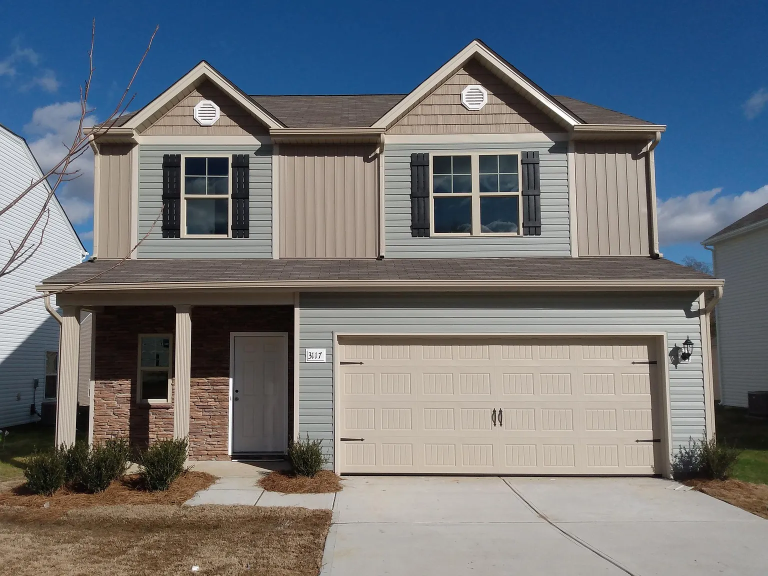 3117 Ainsley Woods Dr — Photo 1