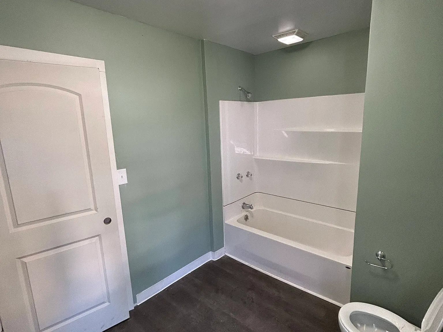 4 bed, 1228 sqft, $1,350 — Photo 3