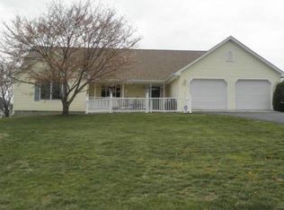 9316 Stewartsville Rd, Moneta, VA 24121