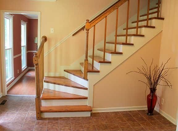 3rd image of 707 Edenburg Dr