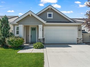 93 E Cool Pond Dr, Meridian, ID 83646