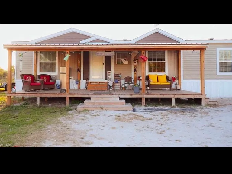 1036 Pony Pl — Photo 1