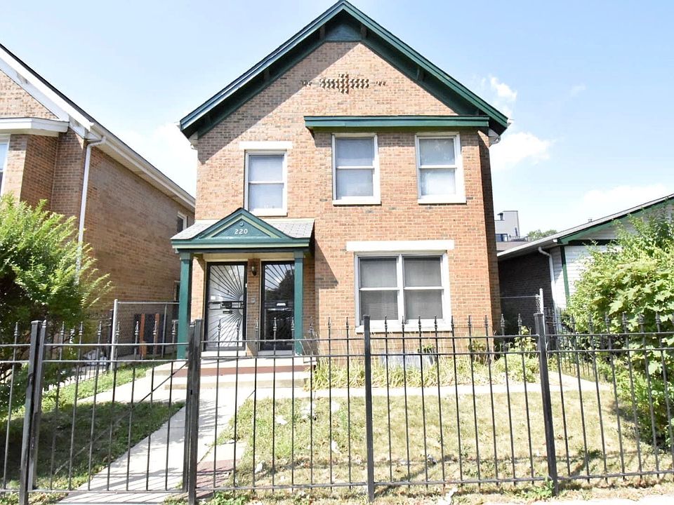 1st image of 220 S Hoyne Ave