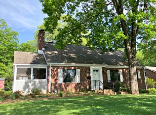 630 4th St NE, Hickory, NC 28601