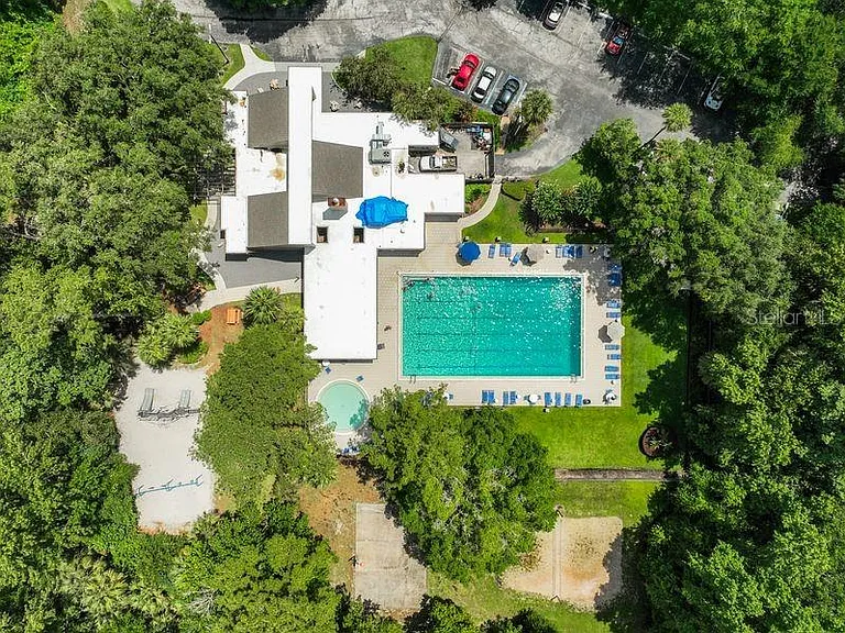 622 Anhinga Rd — Photo 42