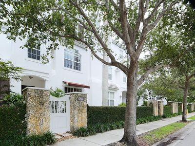 7681 SW 54th Ct, Miami, FL, 33143