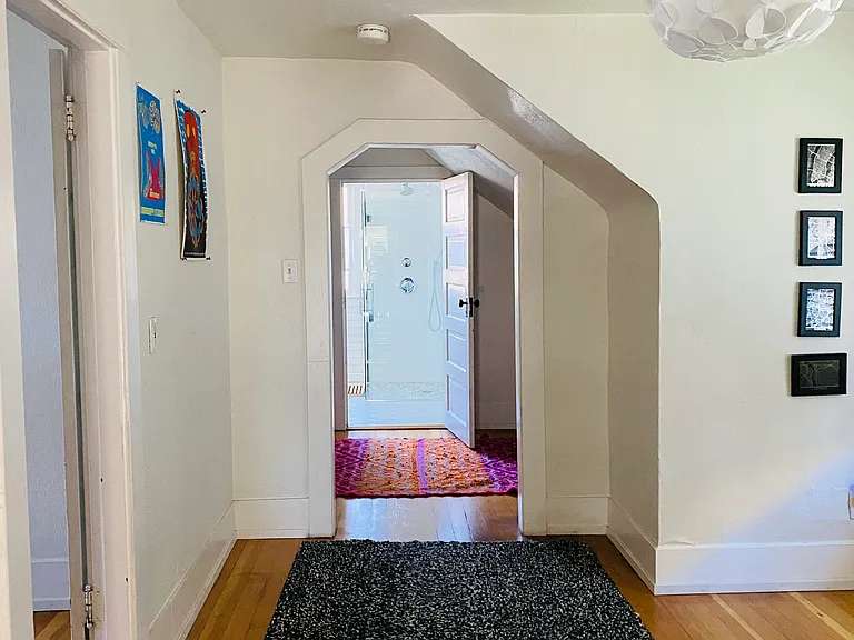 2739 NE Halsey St — Photo 20