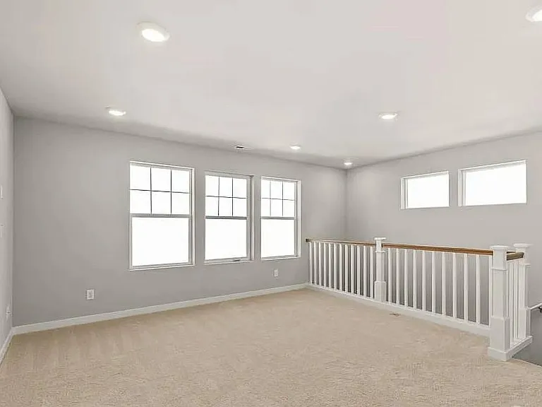6040 Addison Rd — Photo 17