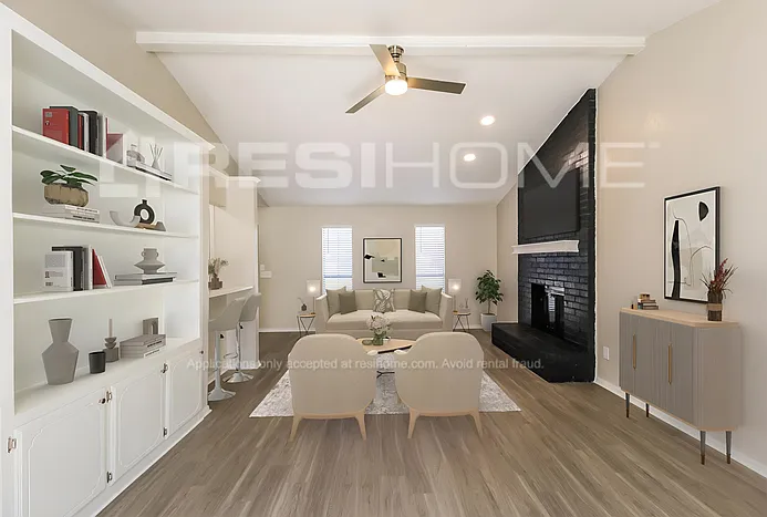 16420 Del Mar Dr — Photo 3
