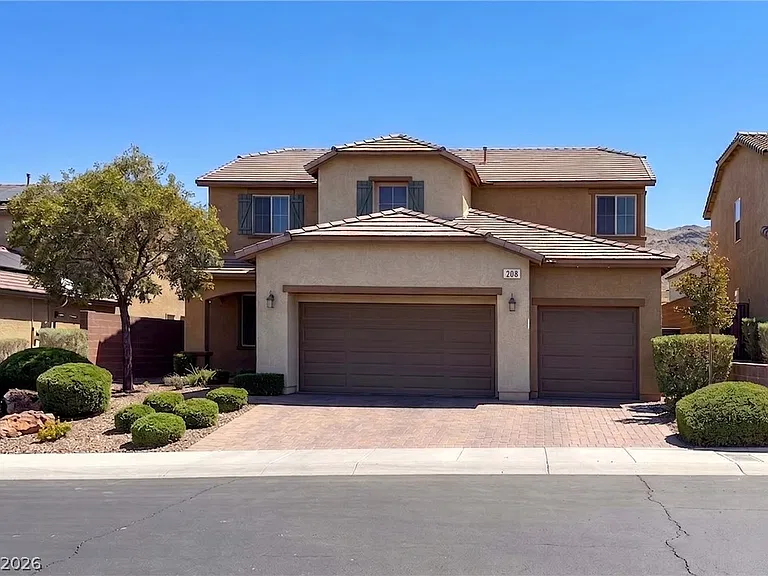 208 Rocky Basin St — Photo 1