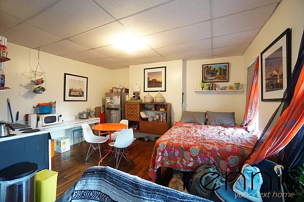 Rented by Rennit Inc. | media 12