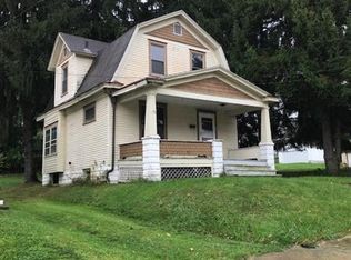 817 Etna St, New Castle, PA 16101