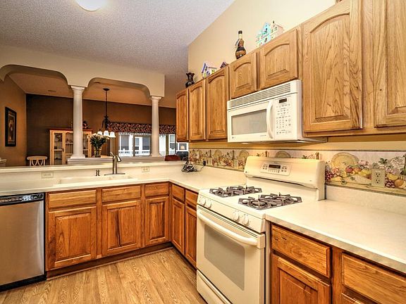 4th image of 2110 Barbosa Ct