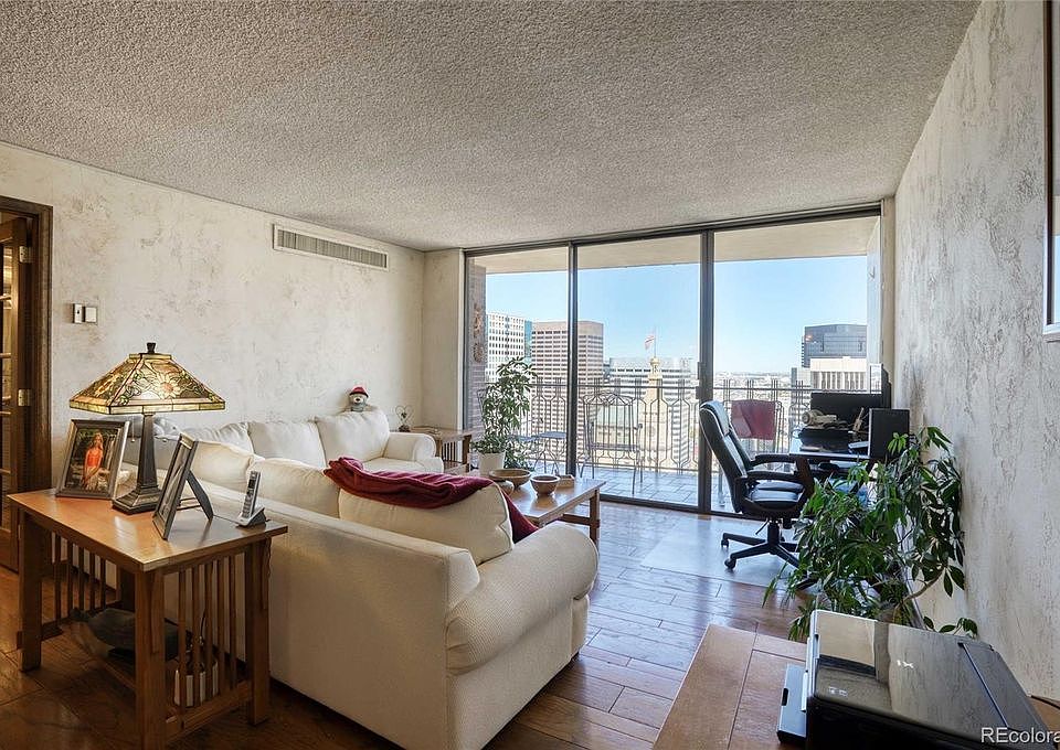 1st image of 1020 15th St APT 36E