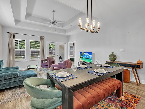 4th image of 954 Indigo Creek Way