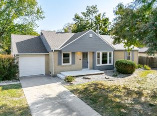 5640 E Park Hollow Dr, Wichita, KS 67208