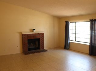 38130 Raintree Ln, Palmdale, CA 93552