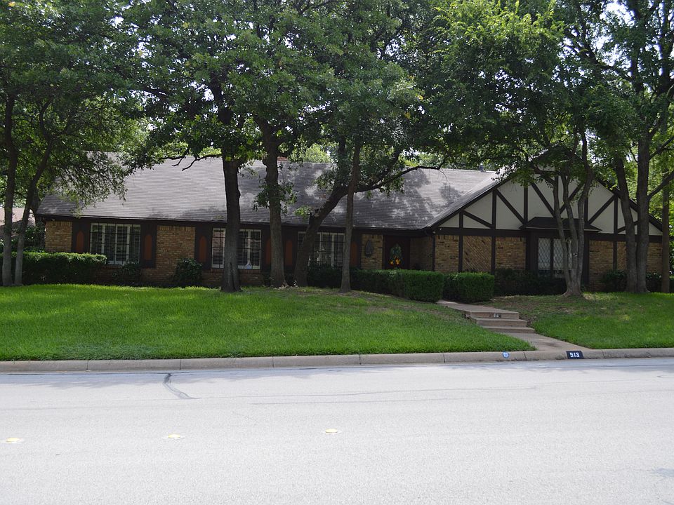 1st image of 513 High Woods Trl
