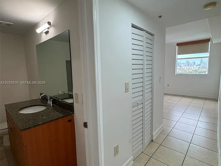 1 Glen Royal Pkwy #1202 — Photo 16