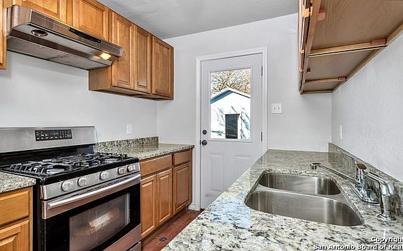 5th image of 5319 Indian Pipe St