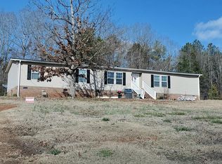 114 Gray Barn Rd, Laurens, SC 29360