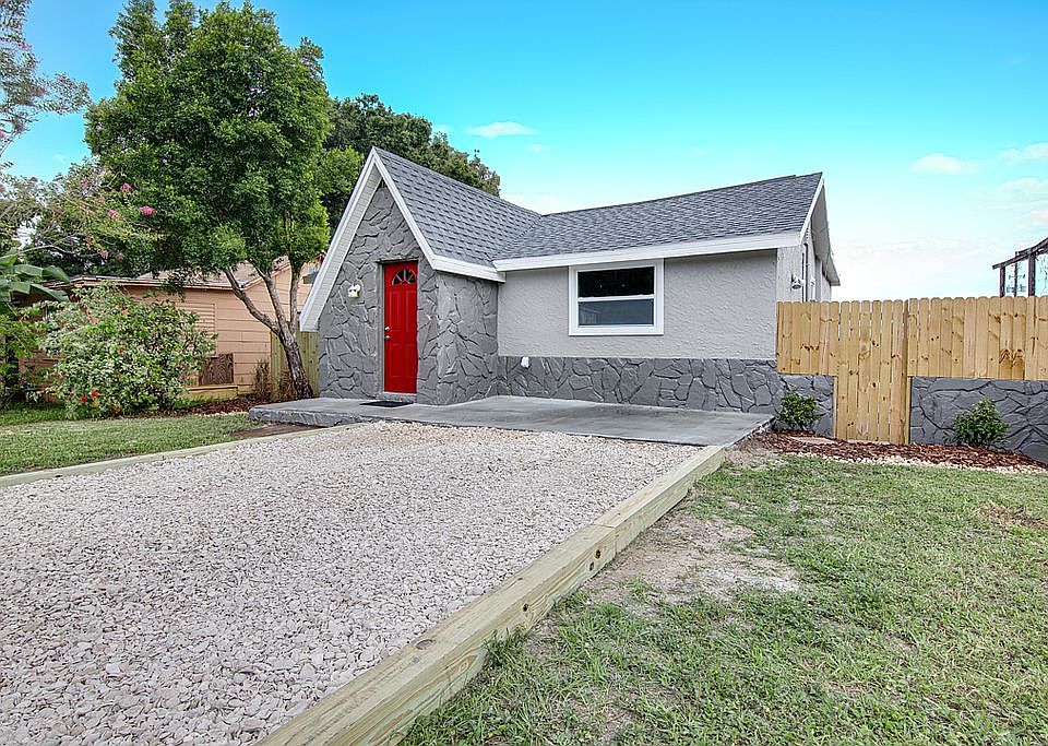 1st image of 4431 58th Ave N