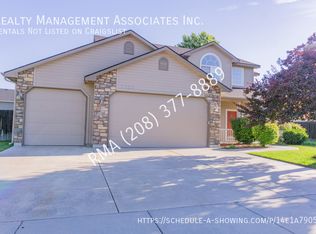 2220 E Meadow Creek Dr, Meridian, ID 83642