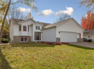 875 Myers Dr NE, Owatonna, MN 55060